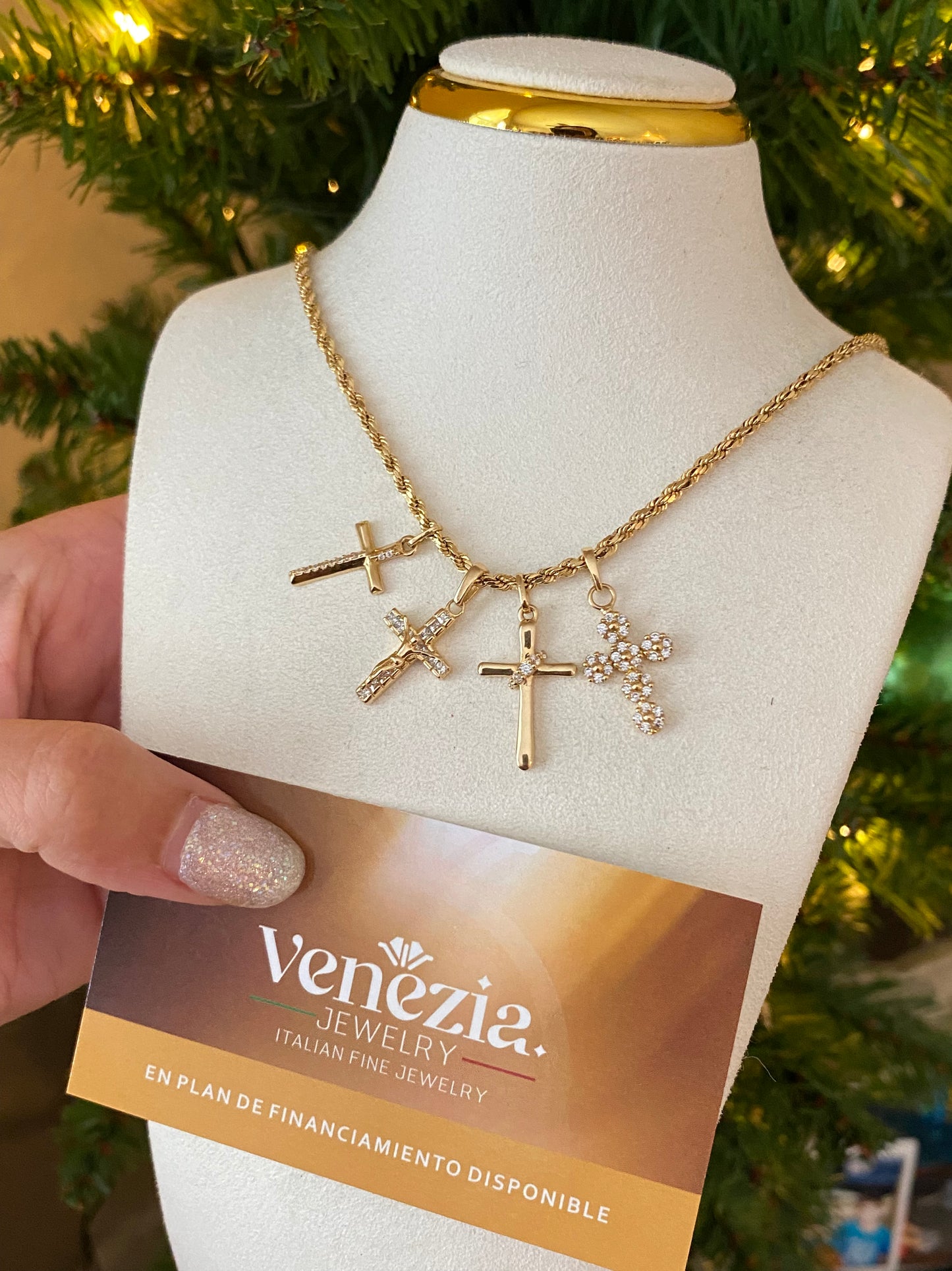 DIJES CRUZ PENDANT CHRIST 18K