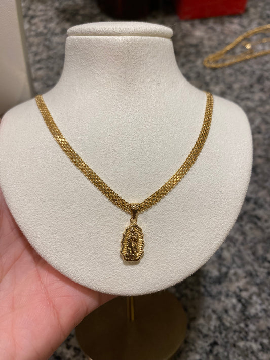 TEJIDO CHINO + DIJE VIRGEN 18K aprox 9g