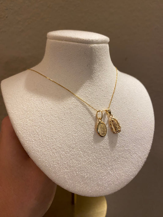 WOMEN CHAIN WITH PENDANT 18K (One PENDANT)